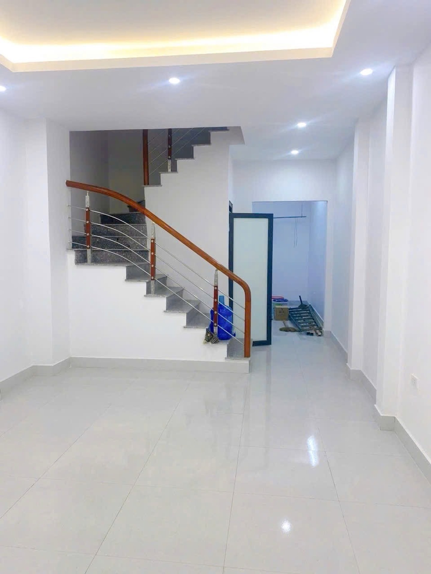 Bán nhà Định Công Thượng - diện tích 46m2 2 tầng - Nhà mặt ngõ kinh doanh online - giá 3,5 tỷ