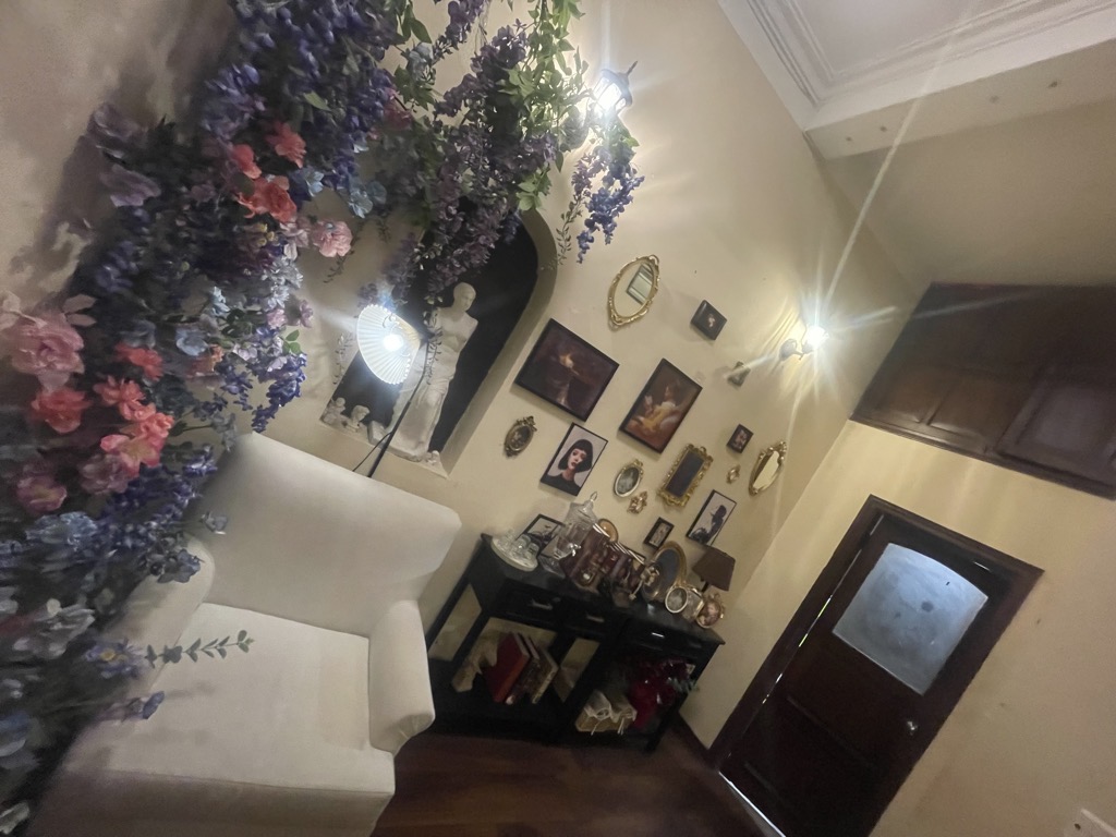 Bán nhà Giảng Võ - diện tích 157m2 4 tầng - Ô TÔ VÀO NHÀ - giá 50 tỷ