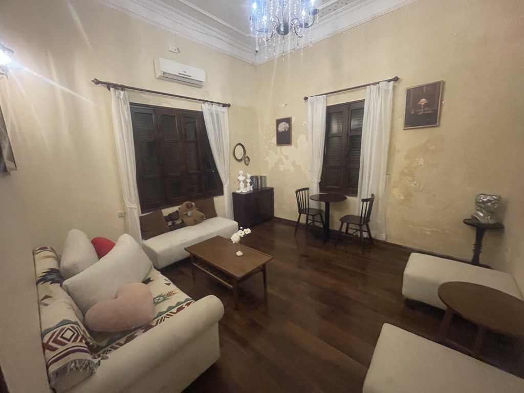 Bán nhà Giảng Võ - diện tích 157m2 4 tầng - Ô TÔ VÀO NHÀ - giá 50 tỷ