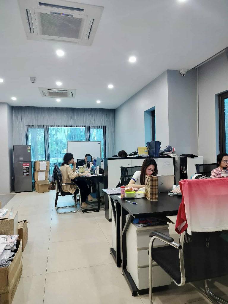 Bán nhà Cầu Bươu - diện tích 122.4m2 5 tầng - Lô góc 2 mặt thoáng - giá 32,7 tỷ