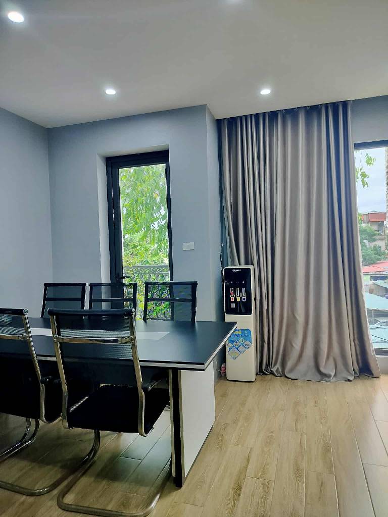 Bán nhà Cầu Bươu - diện tích 122.4m2 5 tầng - Lô góc 2 mặt thoáng - giá 32,7 tỷ