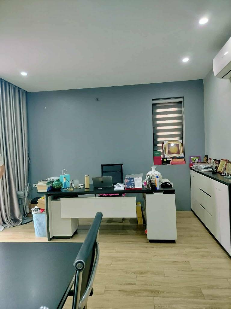 Bán nhà Cầu Bươu - diện tích 122.4m2 5 tầng - Lô góc 2 mặt thoáng - giá 32,7 tỷ