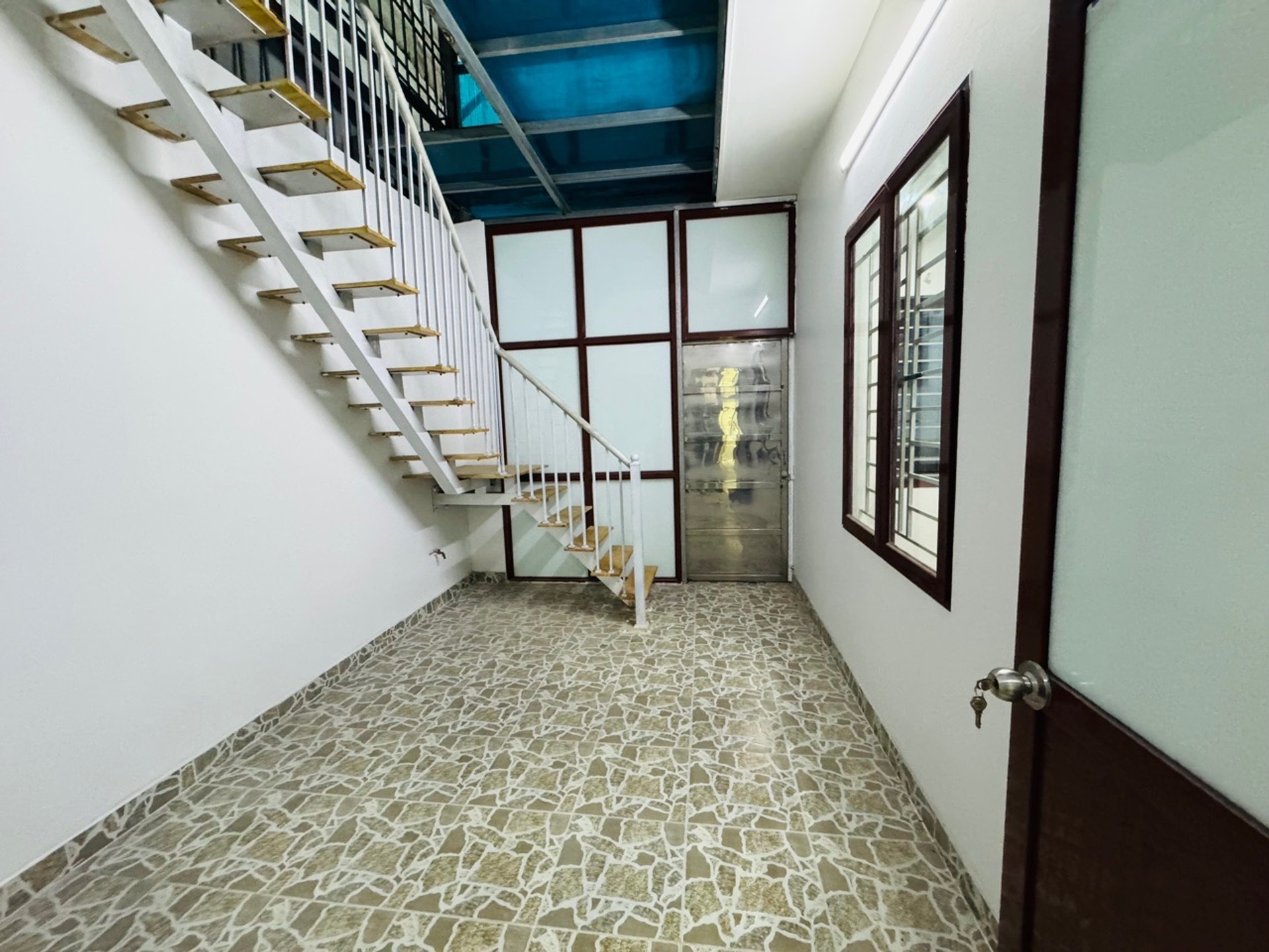 Bán nhà Chợ Khâm Thiên - diện tích 62m2 4 tầng - Nhà đẹp hiếm có - giá 10,9 tỷ