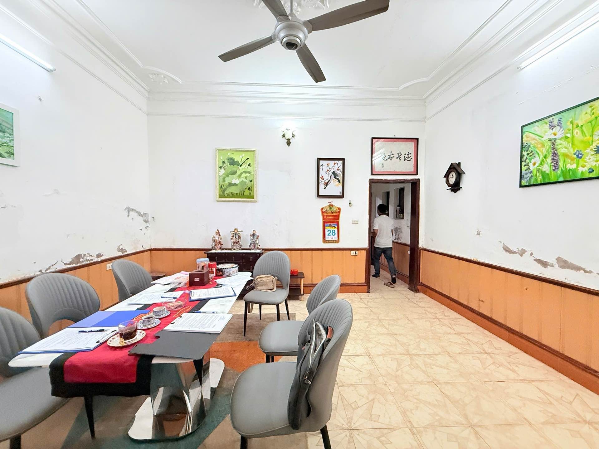 Bán nhà La Thành - diện tích 80.1m2 3 tầng - Phân lô ô tô - giá 36 tỷ