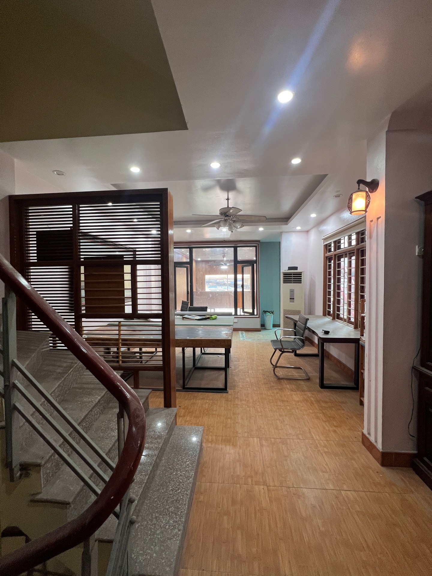 Bán nhà Thanh Lân - diện tích 68m2 4 tầng - Mặt phố, lô góc - giá 14,9 tỷ