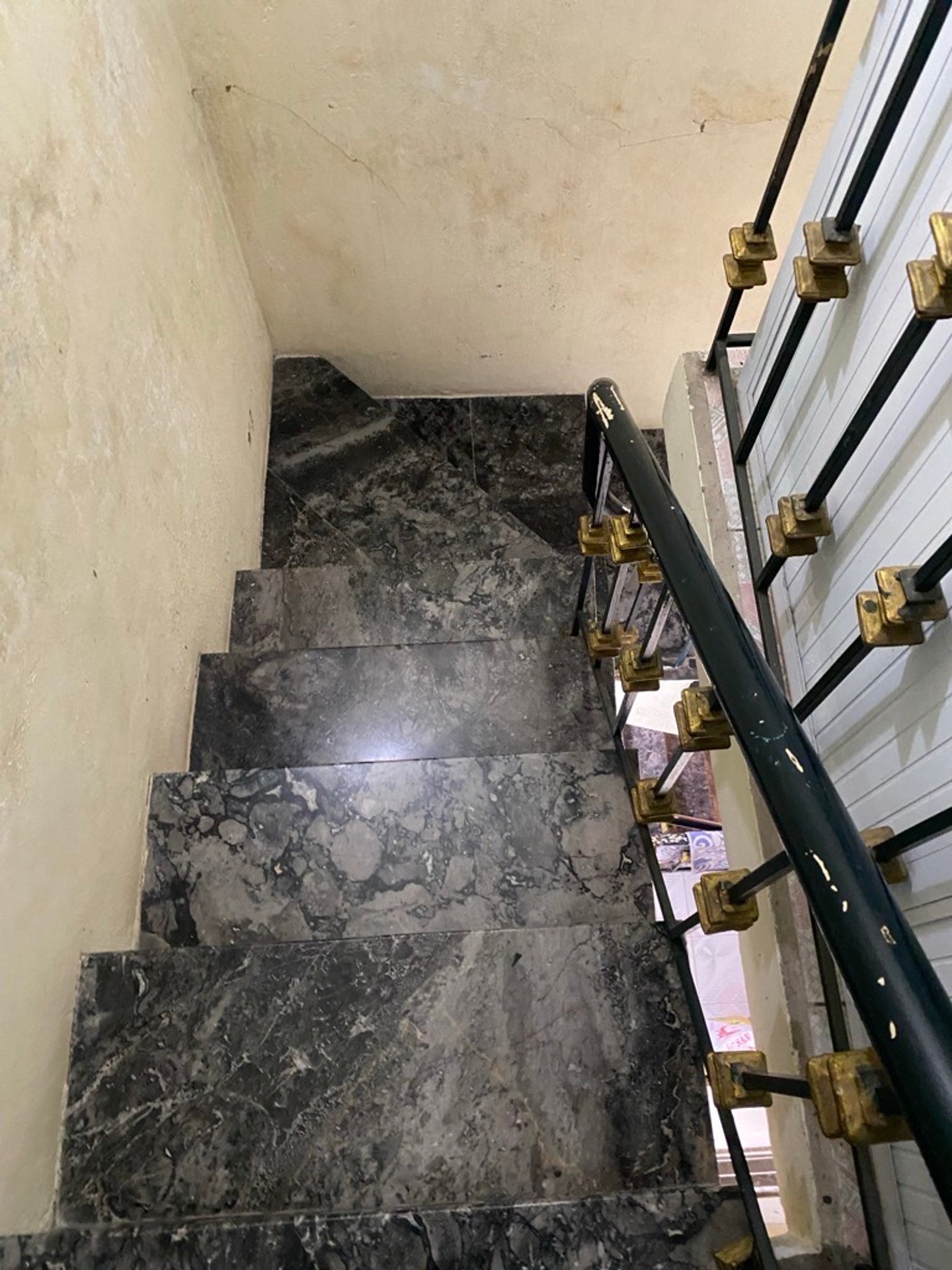 Bán nhà Đại La - diện tích 36m2 4 tầng - nhà 2 mặt thoáng - giá 8,5 tỷ