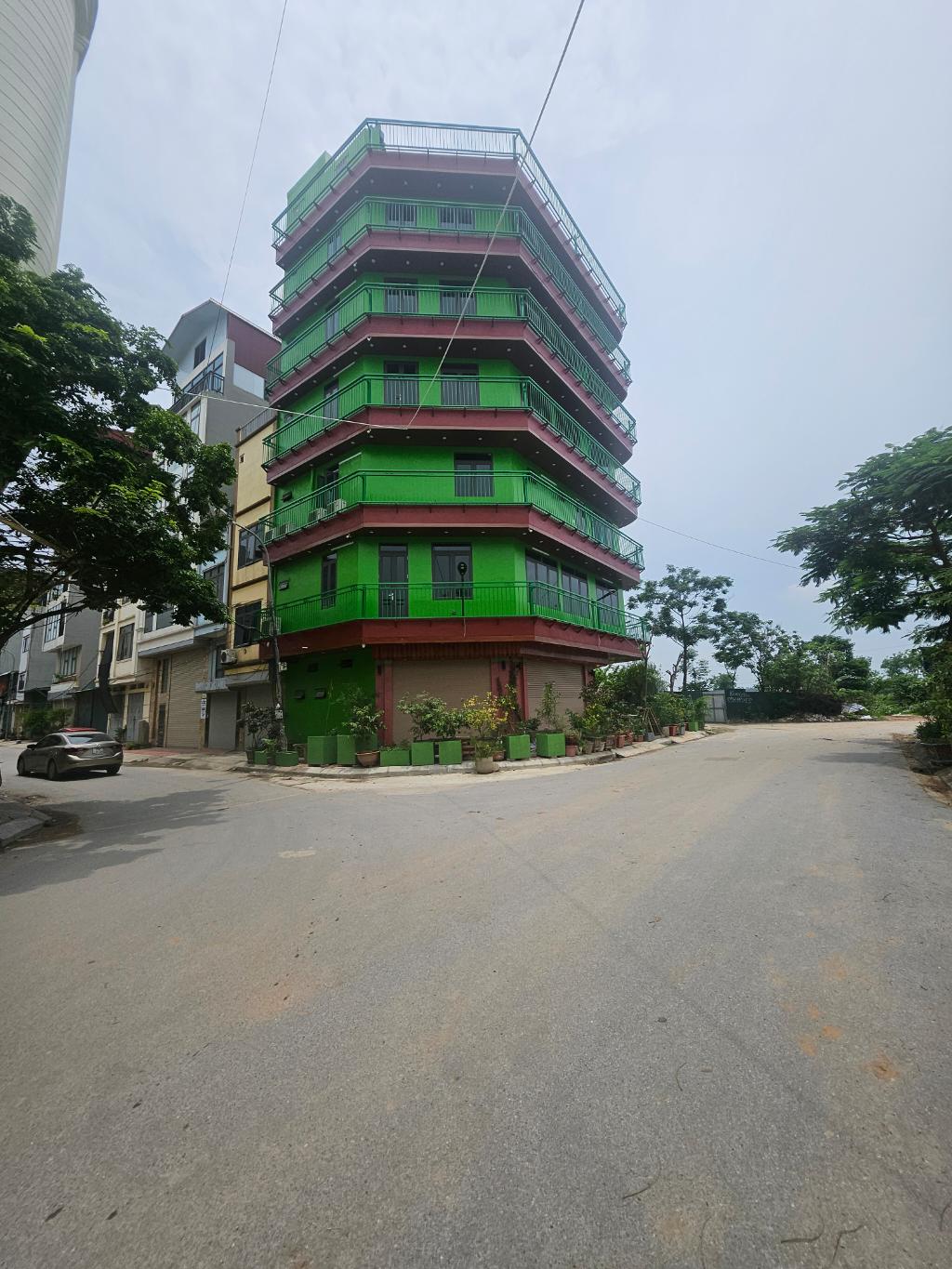 Bán nhà Tứ Hiệp - diện tích 105m2 7 tầng - LÔ GÓC 3 MẶT THOÁNG - giá 48 tỷ