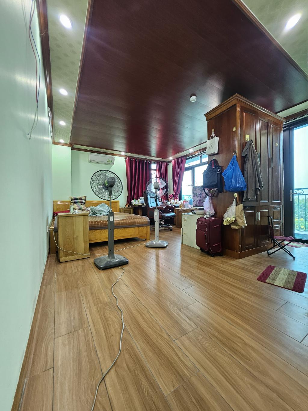 Bán nhà Tứ Hiệp - diện tích 105m2 7 tầng - LÔ GÓC 3 MẶT THOÁNG - giá 48 tỷ