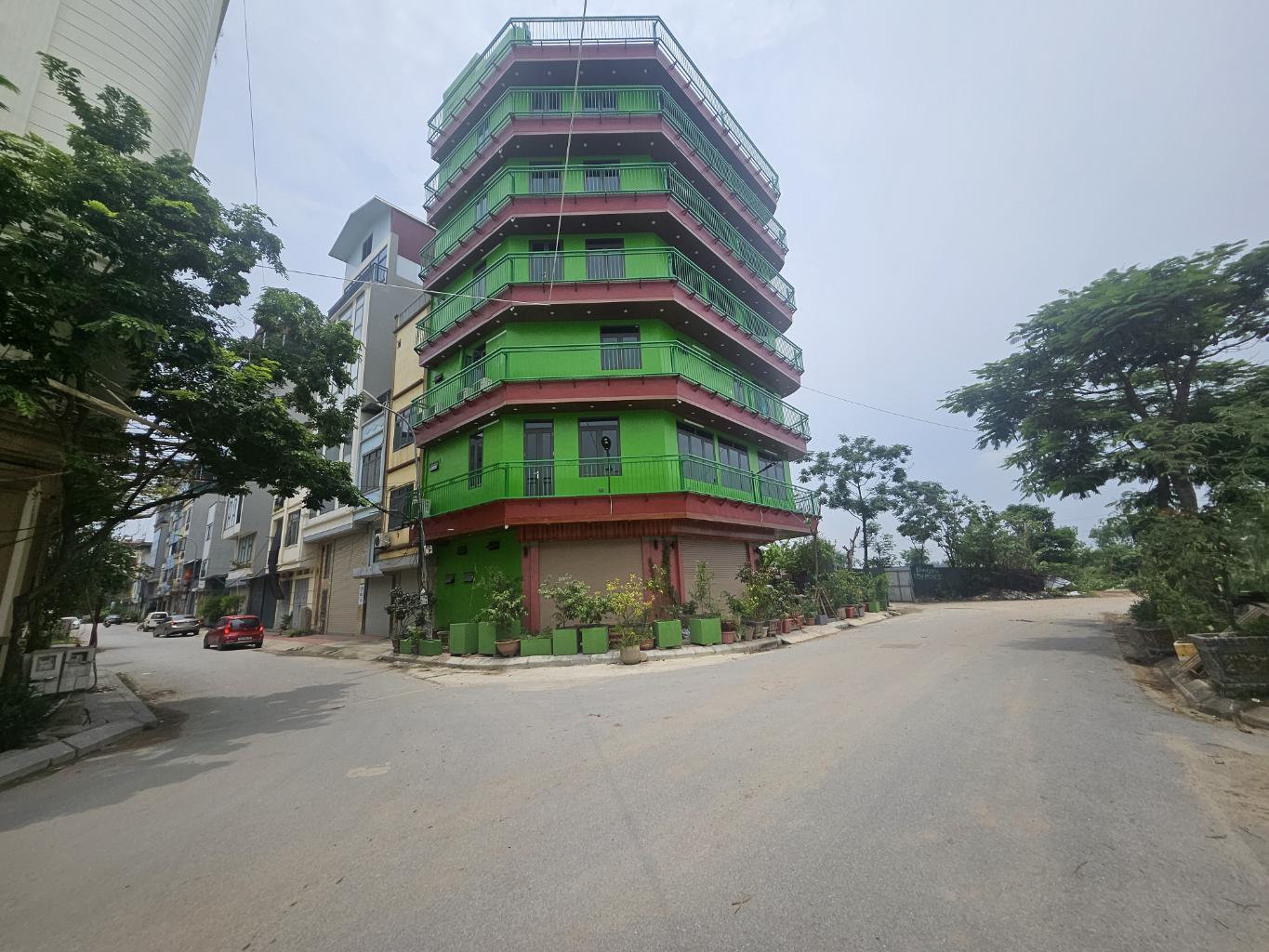 Bán nhà Tứ Hiệp - diện tích 105m2 7 tầng - LÔ GÓC 3 MẶT THOÁNG - giá 48 tỷ