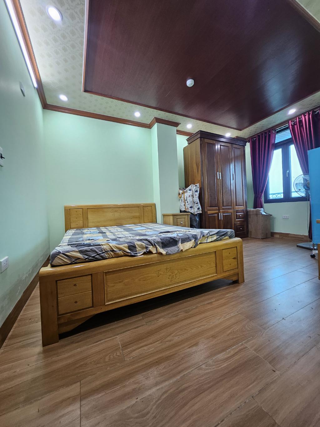 Bán nhà Tứ Hiệp - diện tích 105m2 7 tầng - LÔ GÓC 3 MẶT THOÁNG - giá 48 tỷ