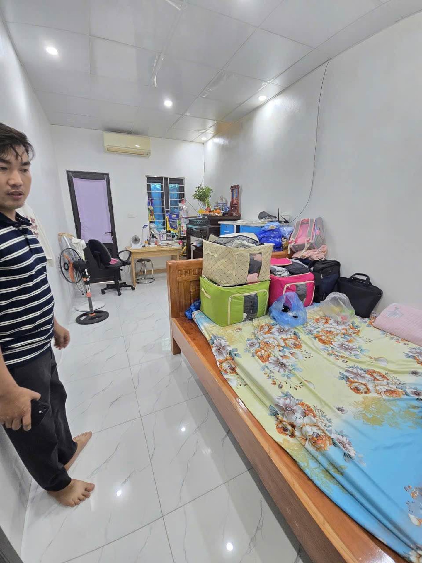 Bán nhà Định Công Thượng - diện tích 36m2 2 tầng - Pháp lý rõ ràng, sẵn sàng giao dịch - giá 3,6 tỷ