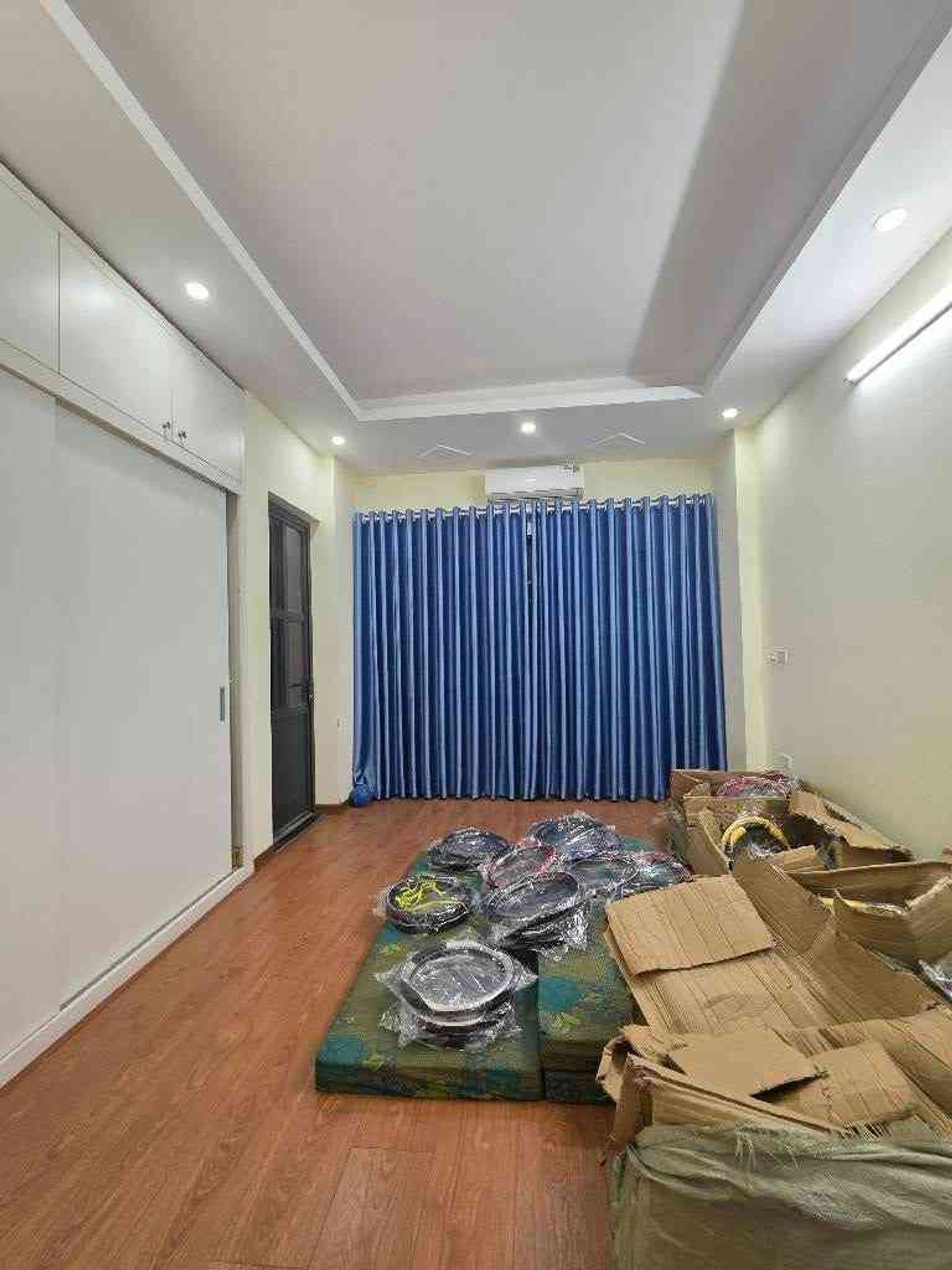 Bán nhà Nam Dư - diện tích 30m2 4 tầng - Nhà Đẹp Ở Ngay - giá 6,9 tỷ