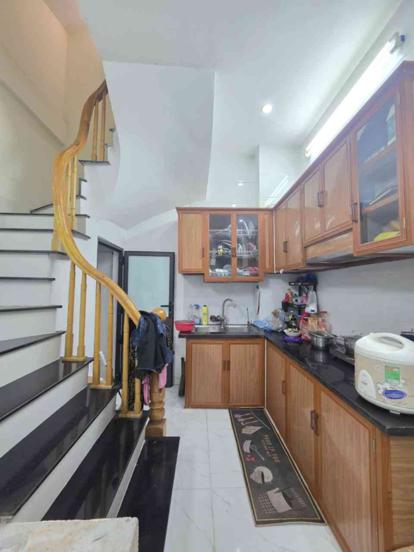 Bán nhà Nam Dư - diện tích 30m2 4 tầng - Nhà Đẹp Ở Ngay - giá 6,9 tỷ
