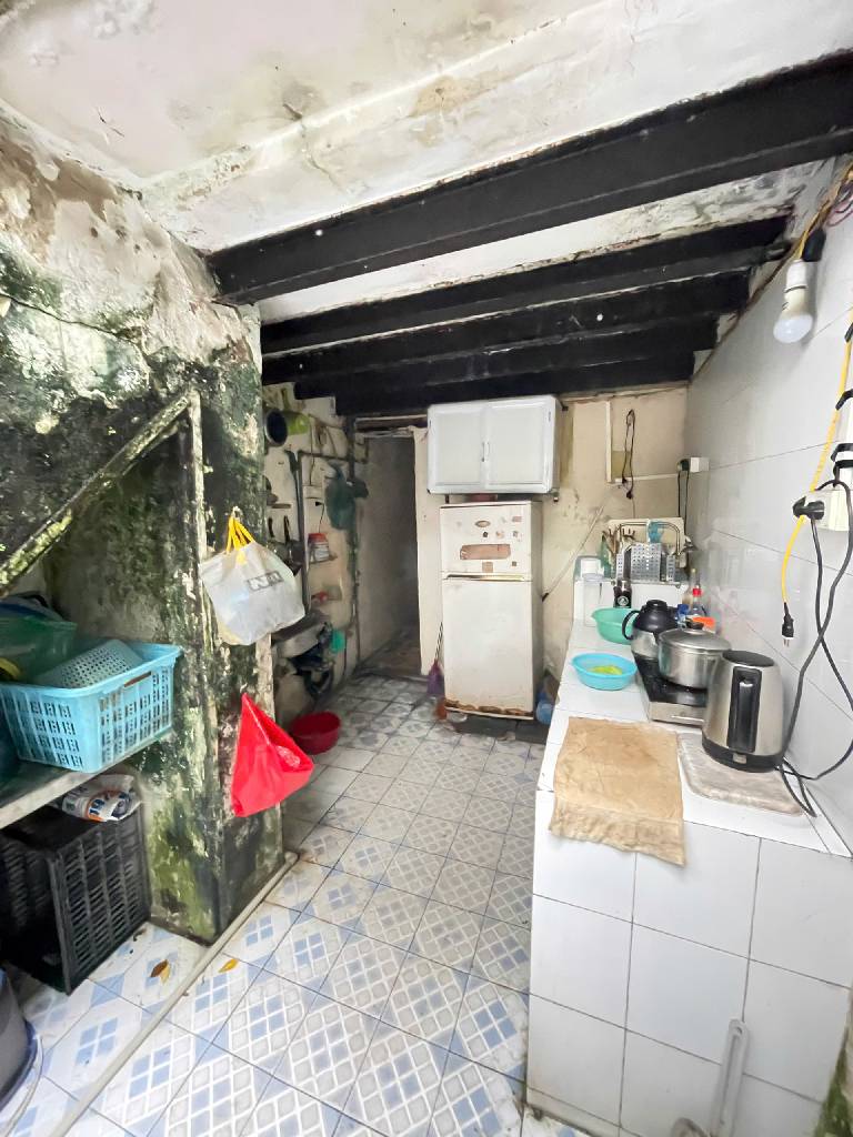 Bán nhà Lê Duẩn - diện tích 45m2 3 tầng - Nhà mặt phố, vị trí kinh doanh cực đẹp - giá 26 tỷ