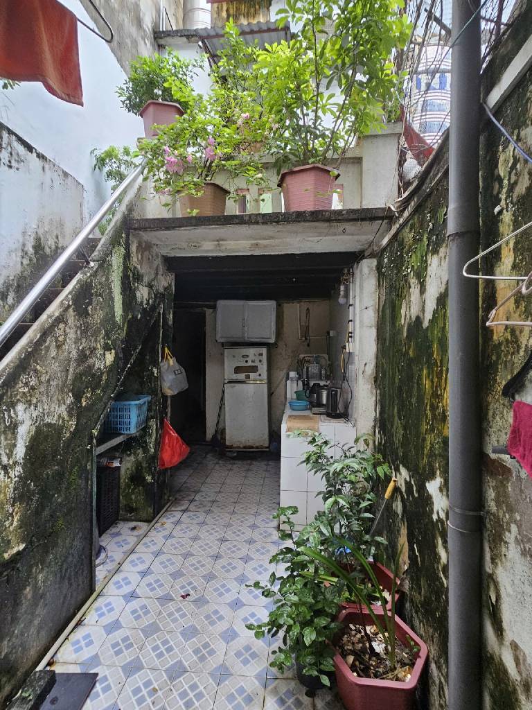 Bán nhà Lê Duẩn - diện tích 45m2 3 tầng - Nhà mặt phố, vị trí kinh doanh cực đẹp - giá 26 tỷ