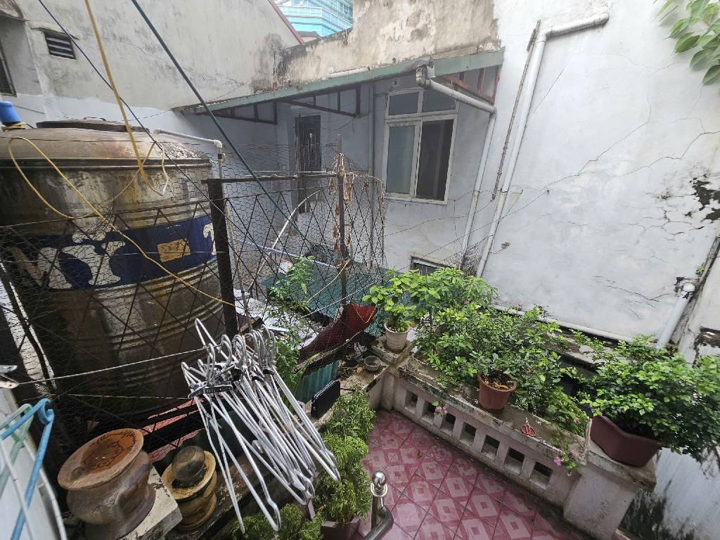 Bán nhà Lê Duẩn - diện tích 45m2 3 tầng - Nhà mặt phố, vị trí kinh doanh cực đẹp - giá 26 tỷ