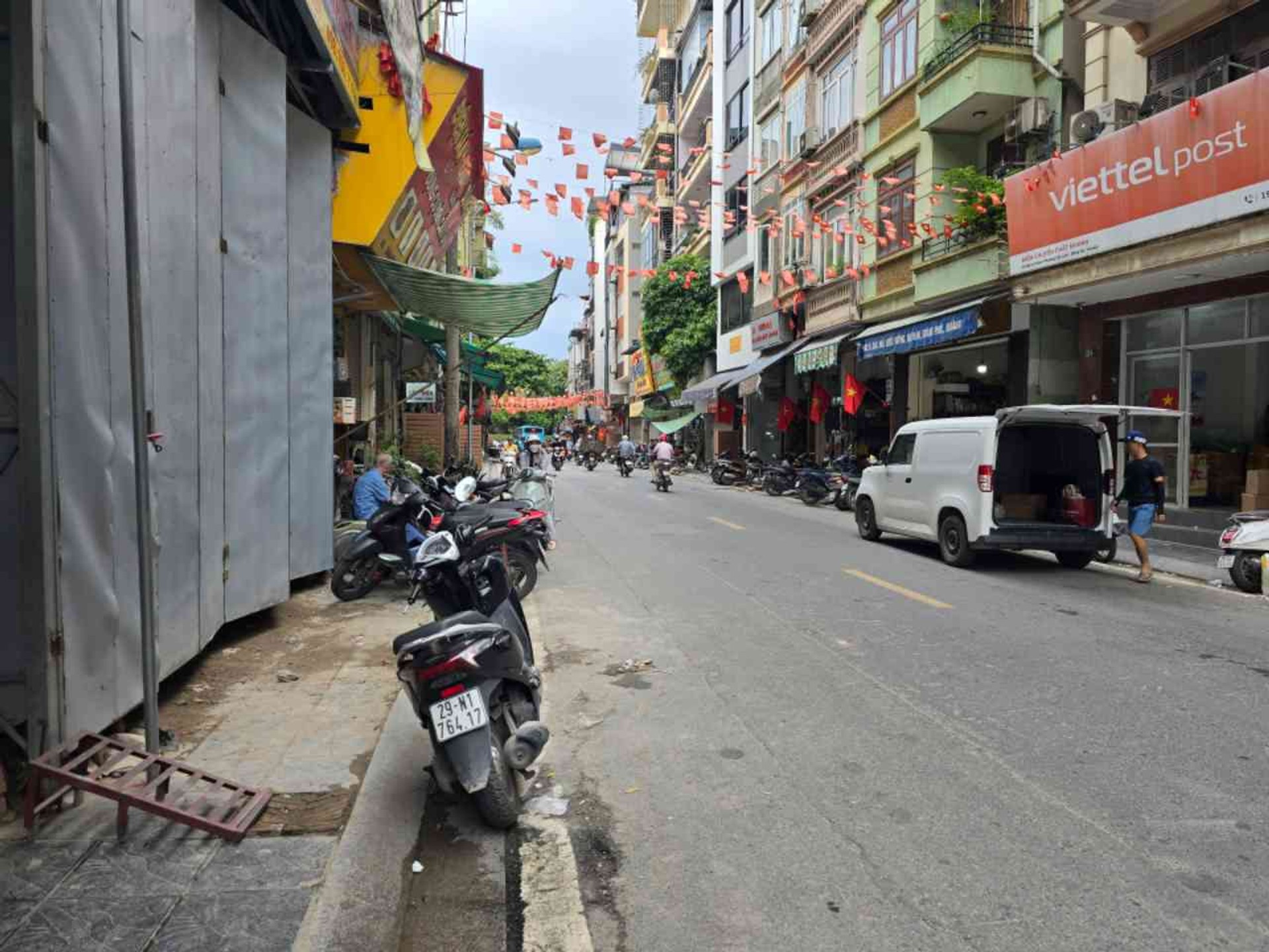 Bán nhà Hàng Cháo - diện tích 19m2 4 tầng - Mặt phố kinh doanh đỉnh - giá 14,5 tỷ