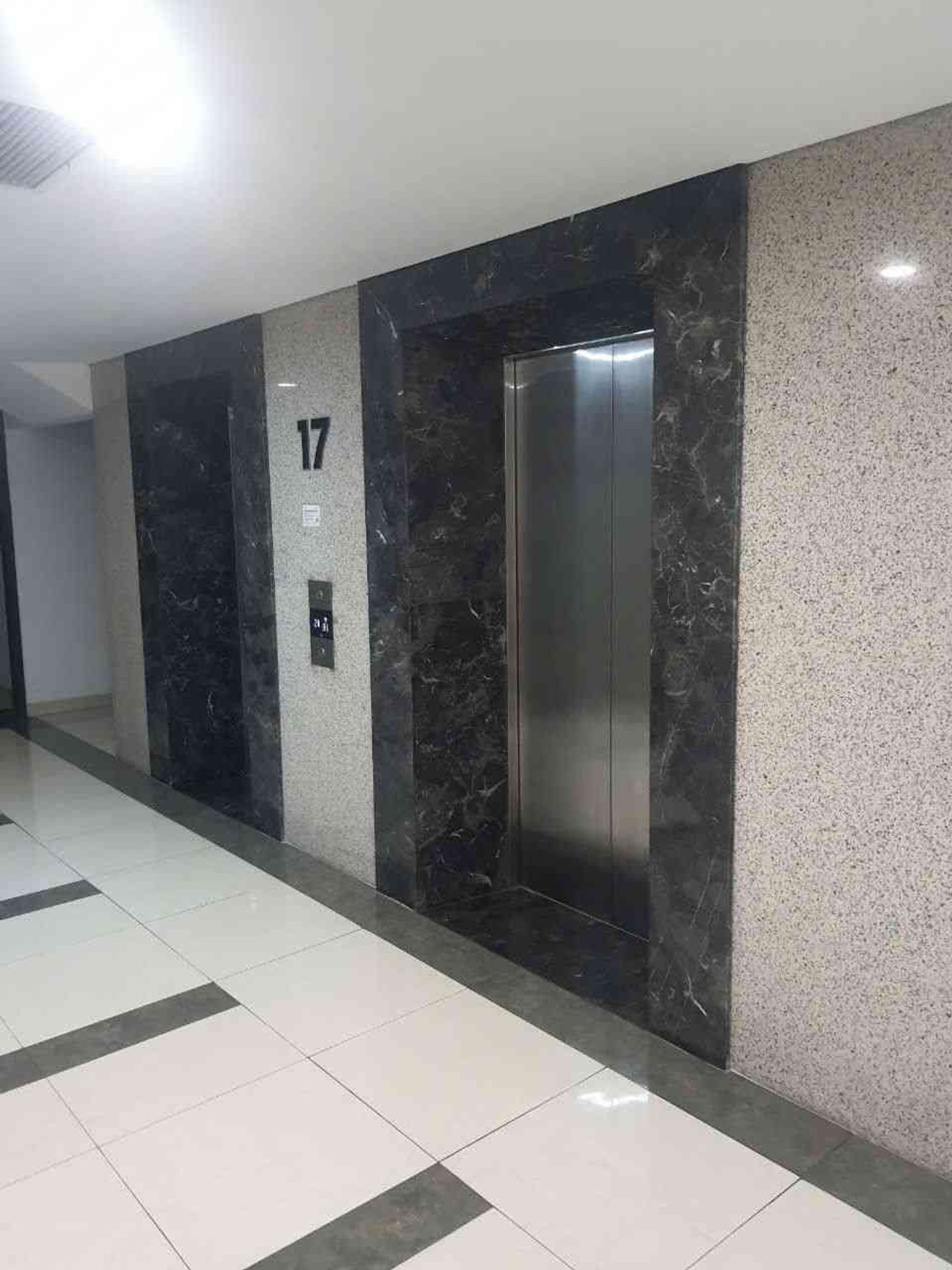 Bán nhà Minh Khai - diện tích 74m2 1 tầng - Căn hộ đẹp, giá 8,2 tỷ