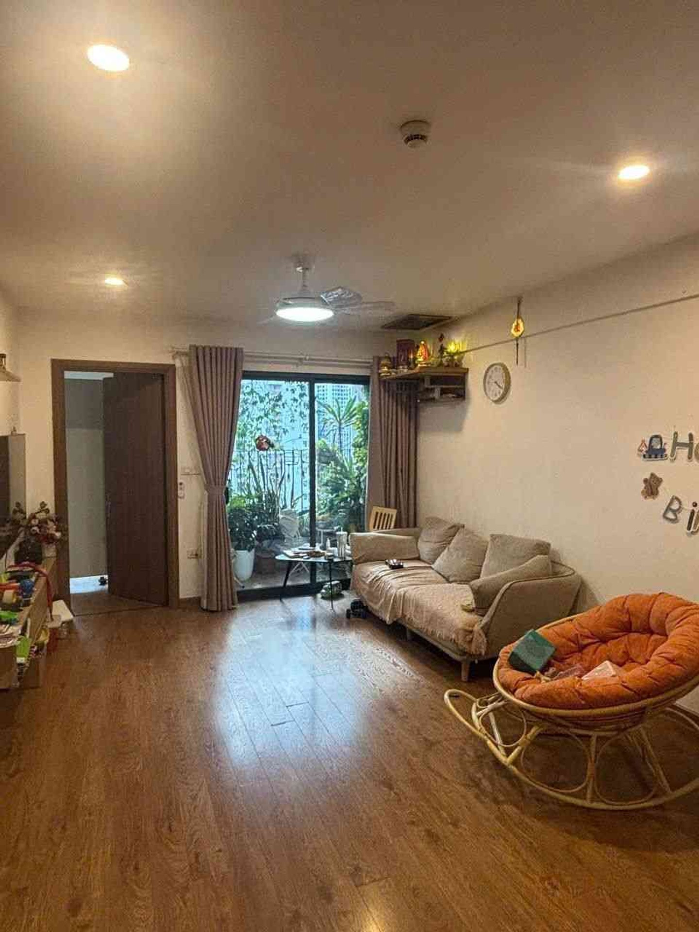 Bán nhà Minh Khai - diện tích 74m2 1 tầng - Căn hộ đẹp, giá 8,2 tỷ