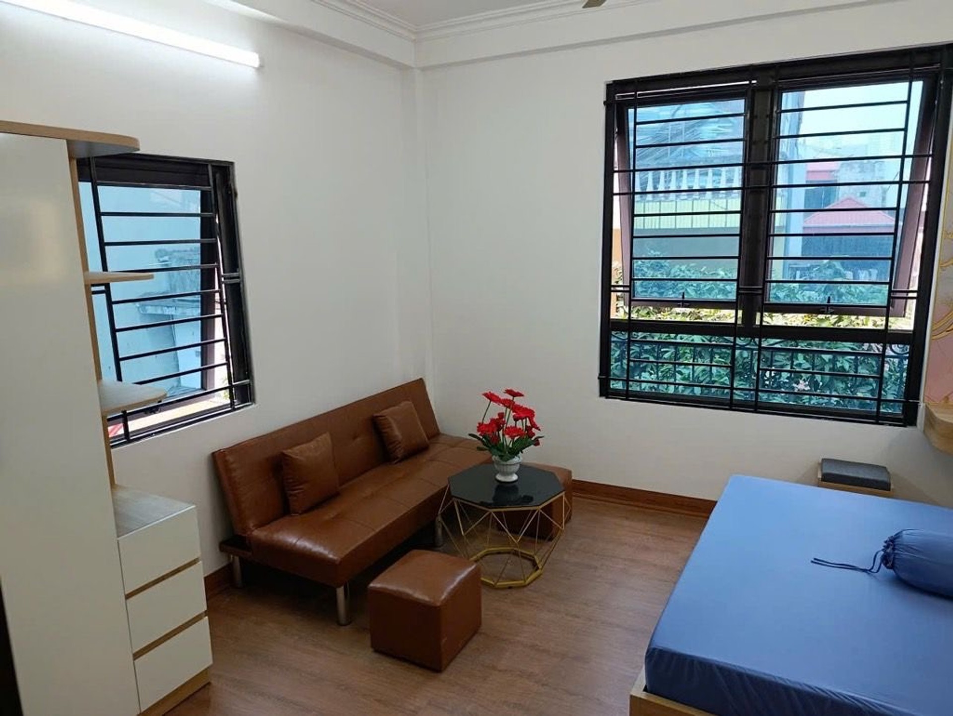 Bán nhà Nguyễn Chính - diện tích 23m2 5 tầng - Ngõ như phố, gần ô tô - giá 5,5 tỷ