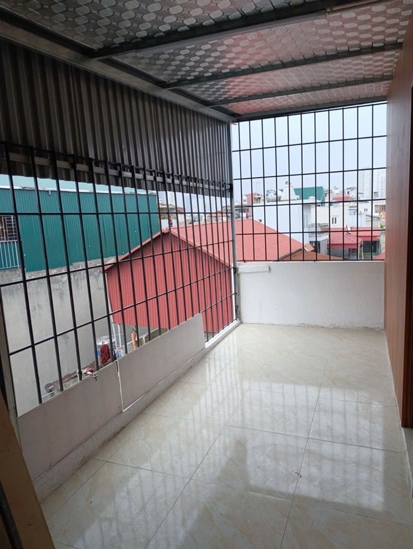 Bán nhà Nguyễn Chính - diện tích 23m2 5 tầng - Ngõ như phố, gần ô tô - giá 5,5 tỷ