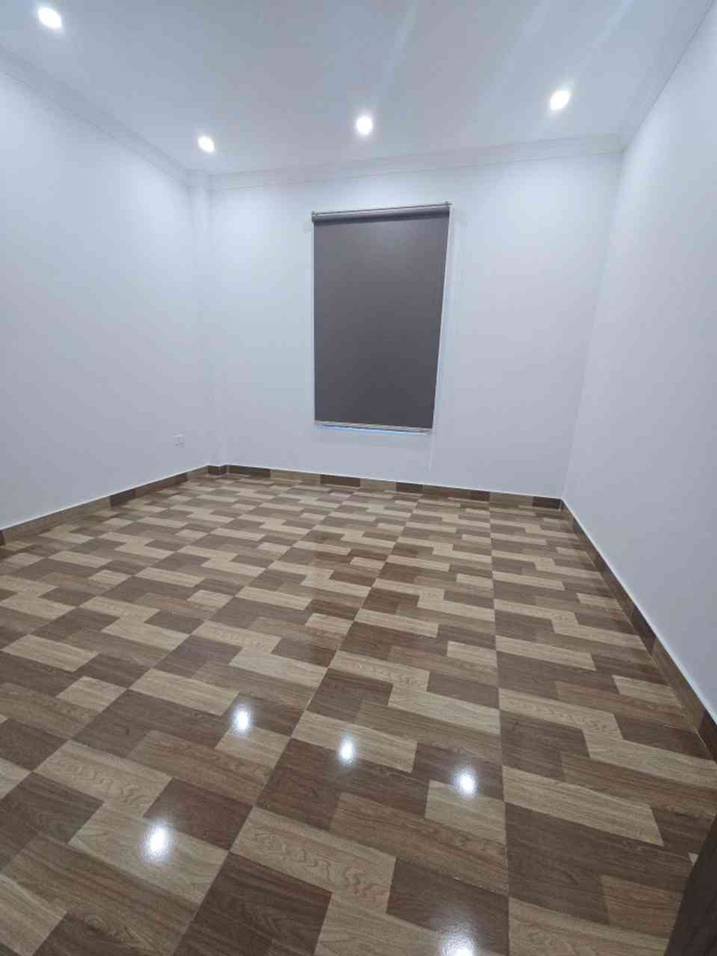 Bán nhà Ngũ Nhạc - diện tích 52m2 6 tầng - Ô TÔ ĐỖ CỬA - giá 14,5 tỷ