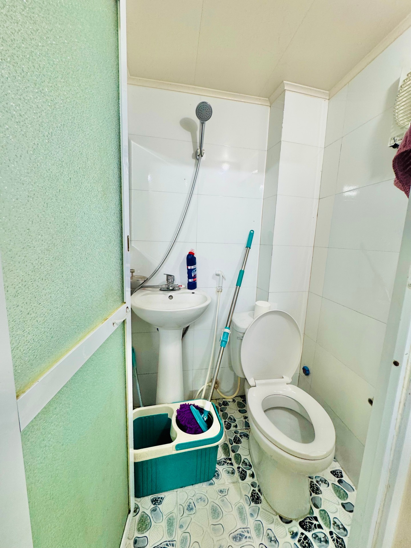 Bán nhà Thúy Lĩnh - diện tích 26m2 2 tầng - ngõ ba gác - giá 1,95 tỷ
