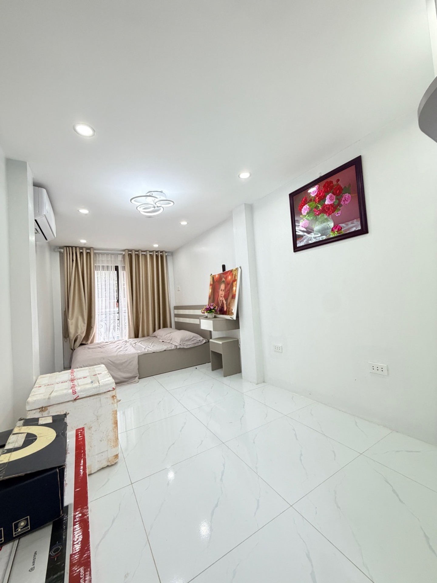 Bán nhà Trương Định - diện tích 22m2 5 tầng - Lô góc, mặt ngõ - giá 5,95 tỷ