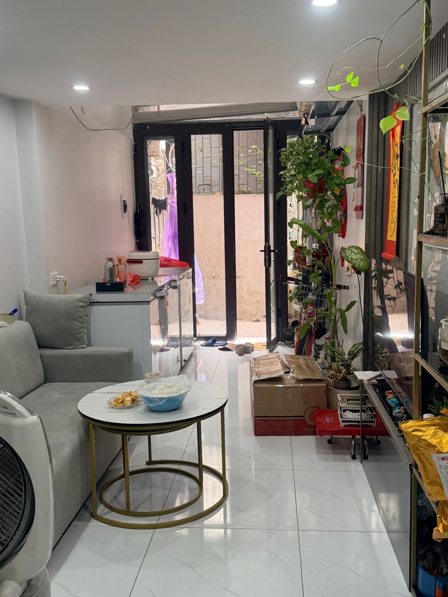 Bán nhà Trương Định - diện tích 22m2 5 tầng - Lô góc, mặt ngõ - giá 5,95 tỷ
