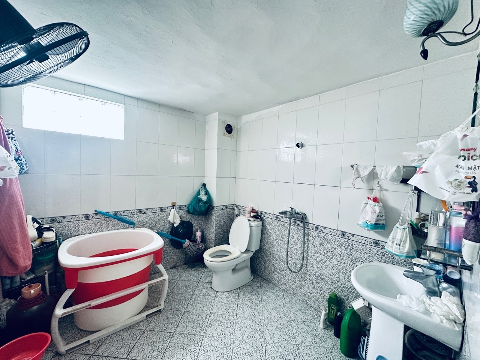 Bán nhà Định Công Hạ - diện tích 222m2 5 tầng - Ô TÔ VÀO NHÀ - giá 28,8 tỷ