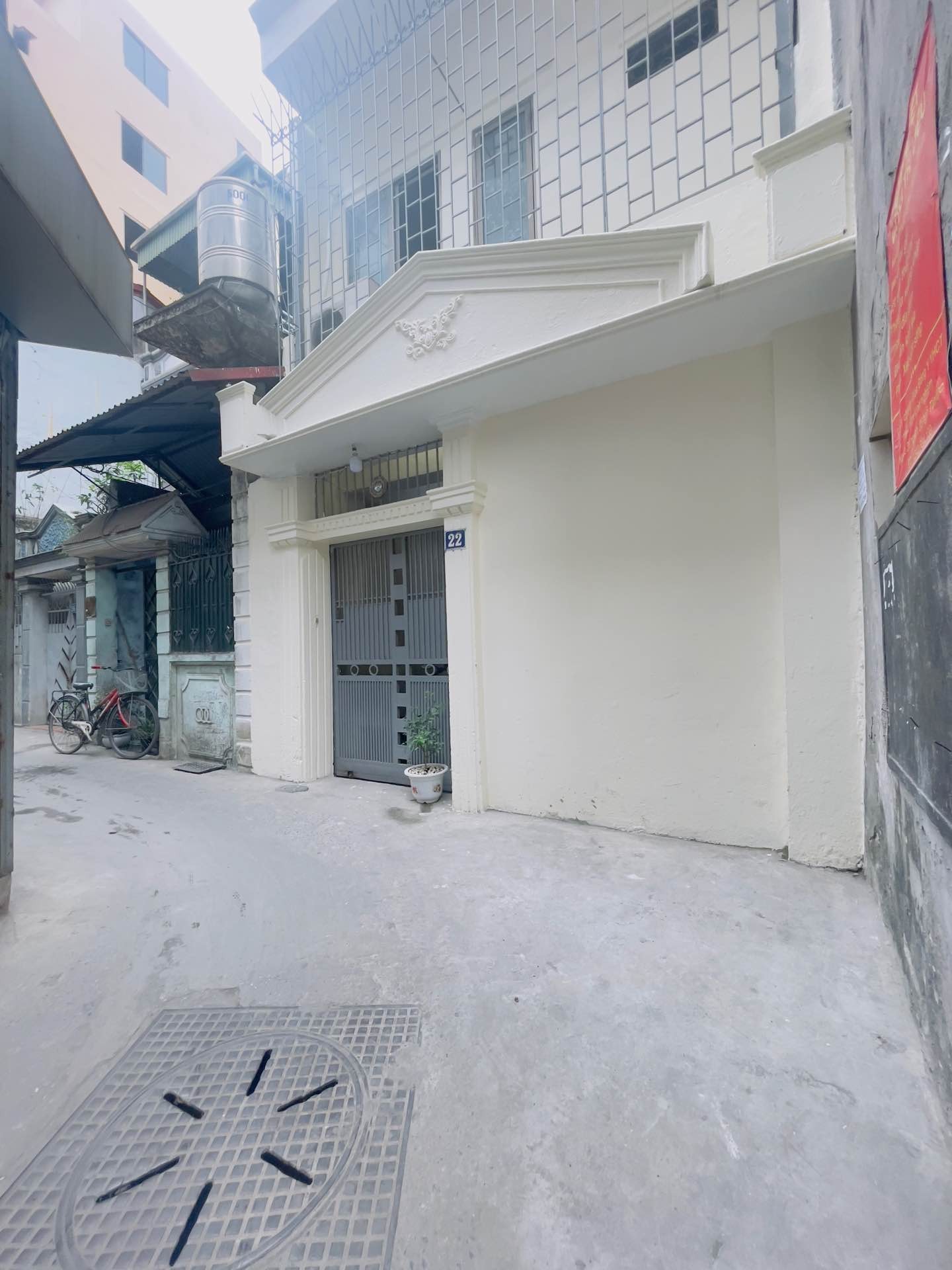 Bán nhà Hai Bà Trưng - diện tích 62m2 3 tầng - Ngõ thông, ô tô lùi tận cửa - giá 16,5 tỷ