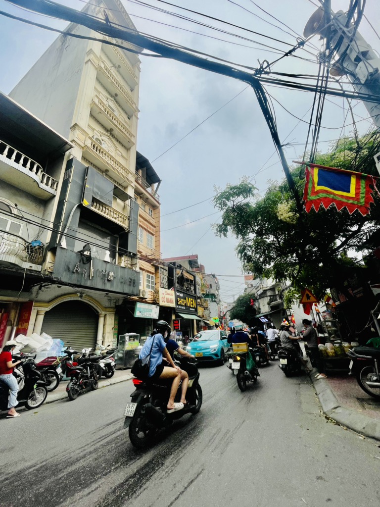 Bán nhà Tả Thanh Oai - diện tích 80m2 8 tầng - Ô TÔ TRÁNH - giá 29,8 tỷ