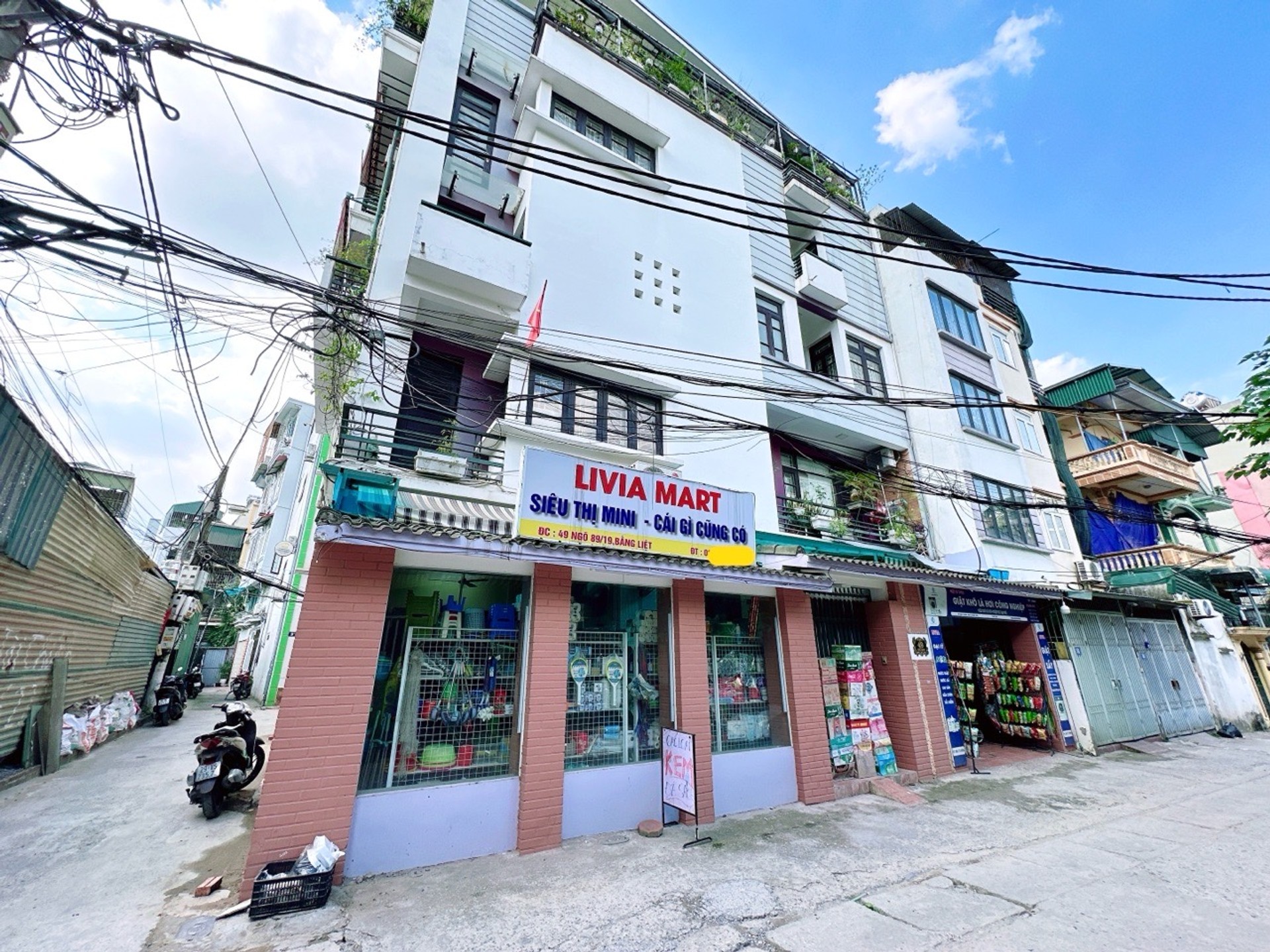 Bán nhà Bằng Liệt - diện tích 115m2 5 tầng - Căn góc, ô tô kinh doanh - giá 25,5 tỷ