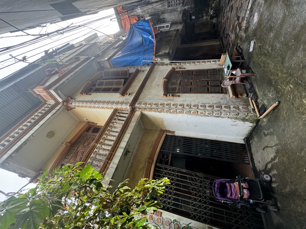Bán nhà Hoàng Mai - diện tích 80m2 3 tầng - Nhà cũ, đang cho thuê - giá 7,8 tỷ