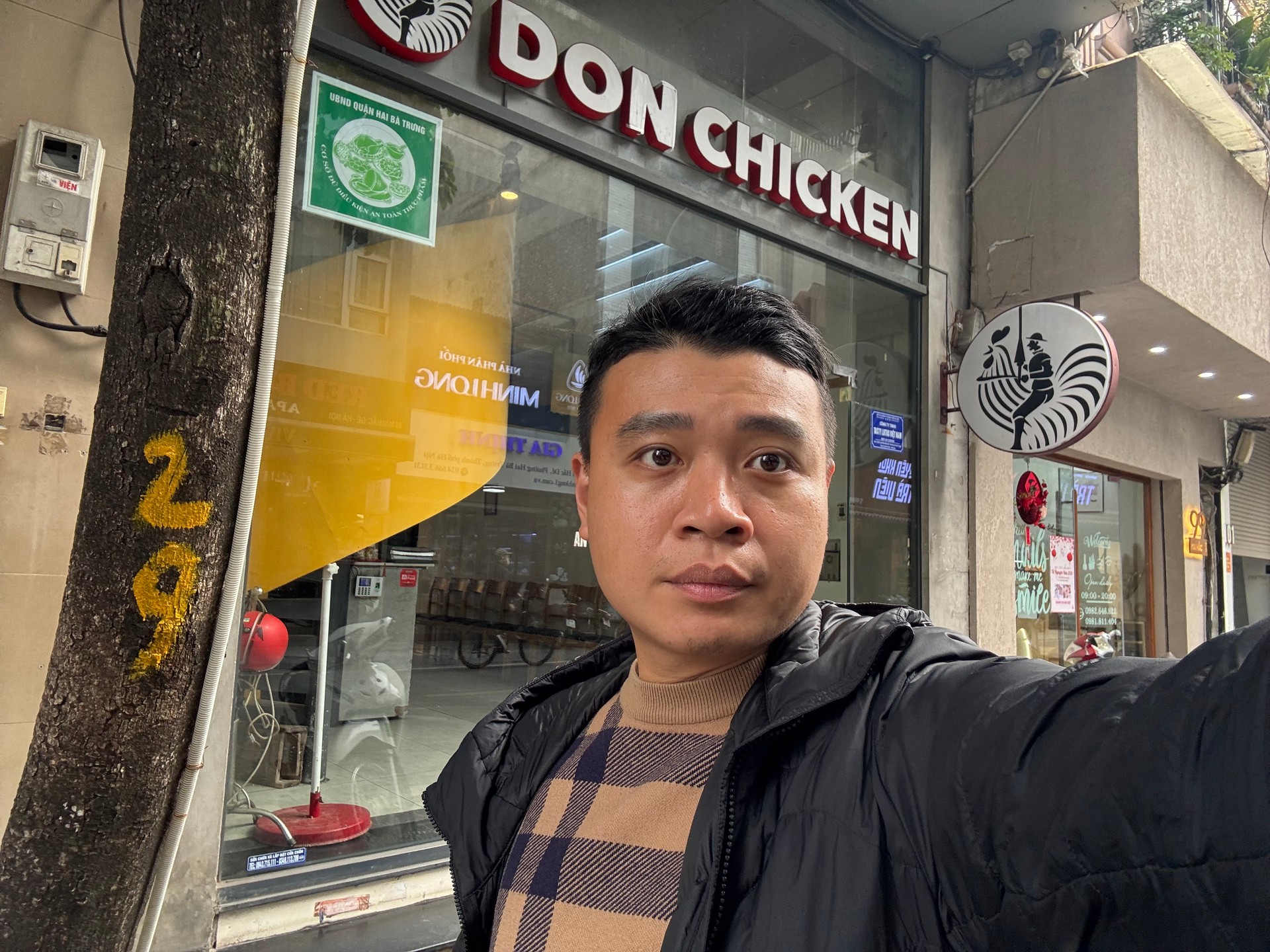 Bán nhà Mai Hắc Đế - diện tích 89m2 7 tầng - Lô góc 3 mặt thoáng - giá 67 tỷ