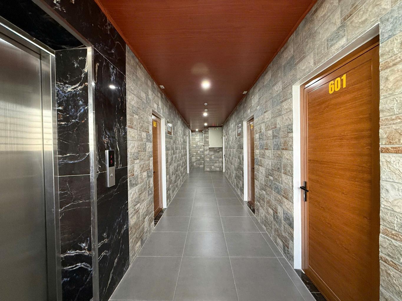 Bán nhà Tam Trinh - diện tích 210m2 7 tầng - Căn hộ dịch vụ xịn đét - giá 65 tỷ