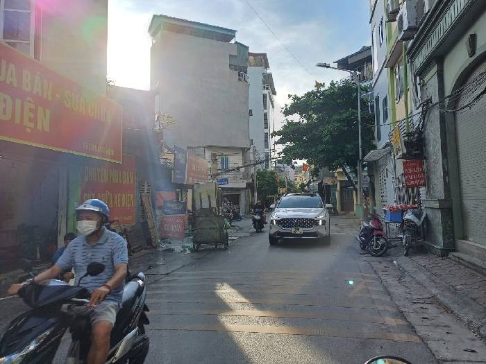 Bán nhà Ngõ Quỳnh - diện tích 294m2 3 tầng - LÔ GÓC HAI THOÁNG - Ô TÔ VÀO NHÀ - giá 30 tỷ