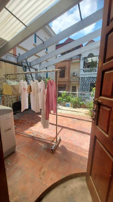 Bán nhà Ngõ Quỳnh - diện tích 294m2 3 tầng - LÔ GÓC HAI THOÁNG - Ô TÔ VÀO NHÀ - giá 30 tỷ