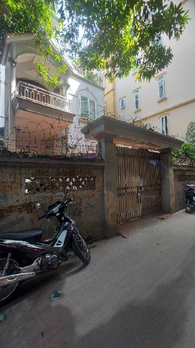 Bán nhà Ngõ Quỳnh - diện tích 294m2 3 tầng - LÔ GÓC HAI THOÁNG - Ô TÔ VÀO NHÀ - giá 30 tỷ