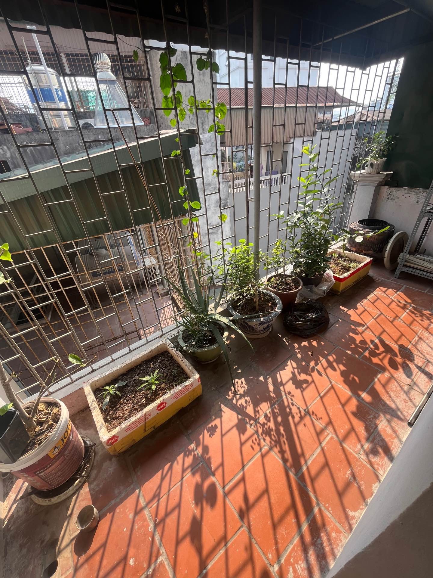 Bán nhà Trần Khát Chân - diện tích 31m2 5 tầng - Nhà dân xây tâm huyết - giá 11,5 tỷ