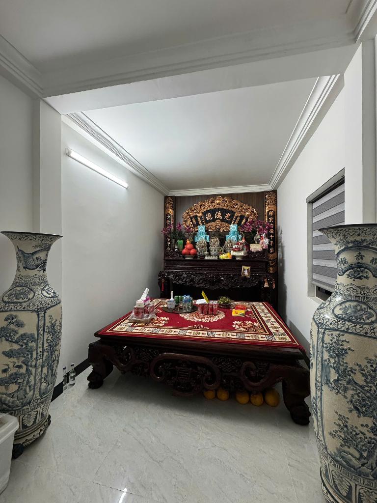 Bán nhà Minh Khai - diện tích 43m2 5 tầng - Nhà hoàn thiện long lanh, nội thất cao cấp - giá 13,5 tỷ