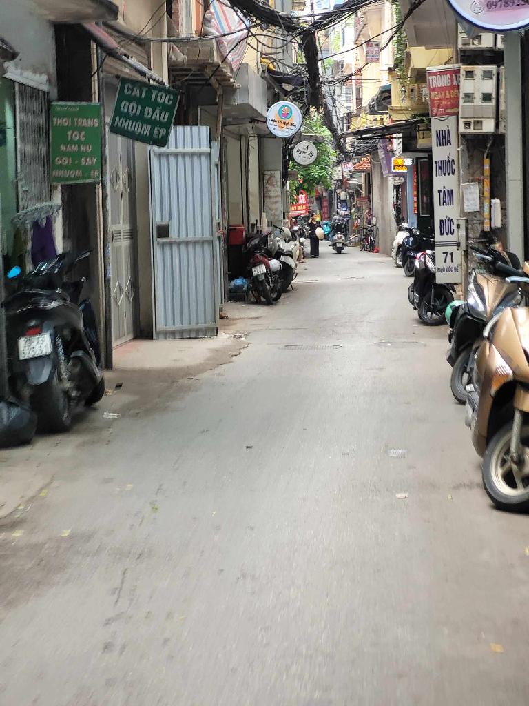 Bán nhà Minh Khai - diện tích 43m2 5 tầng - Nhà hoàn thiện long lanh, nội thất cao cấp - giá 13,5 tỷ