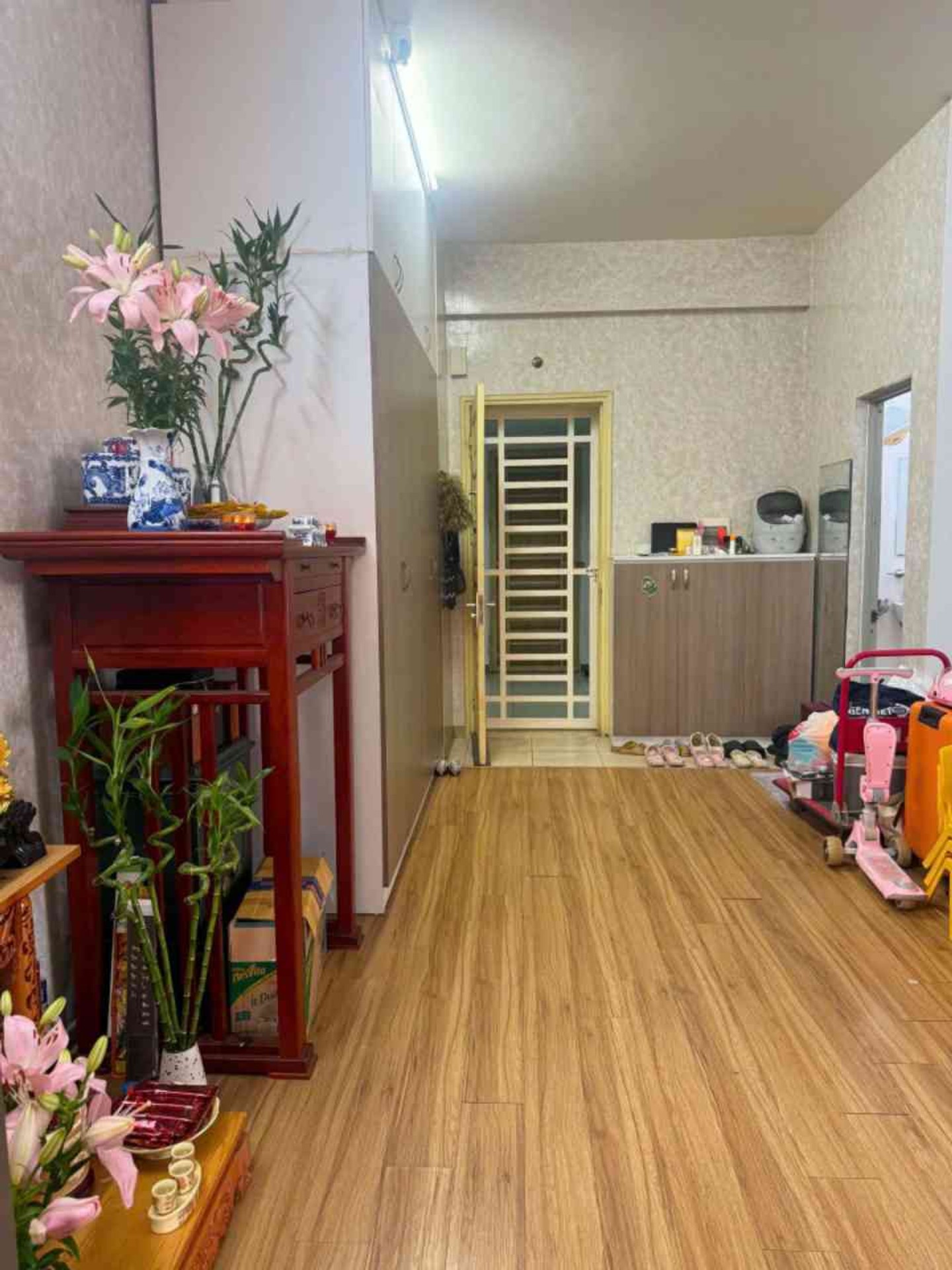 Bán nhà Nguyễn Công Trứ - diện tích 54m2 14 tầng - Lô góc - giá 6,8 tỷ