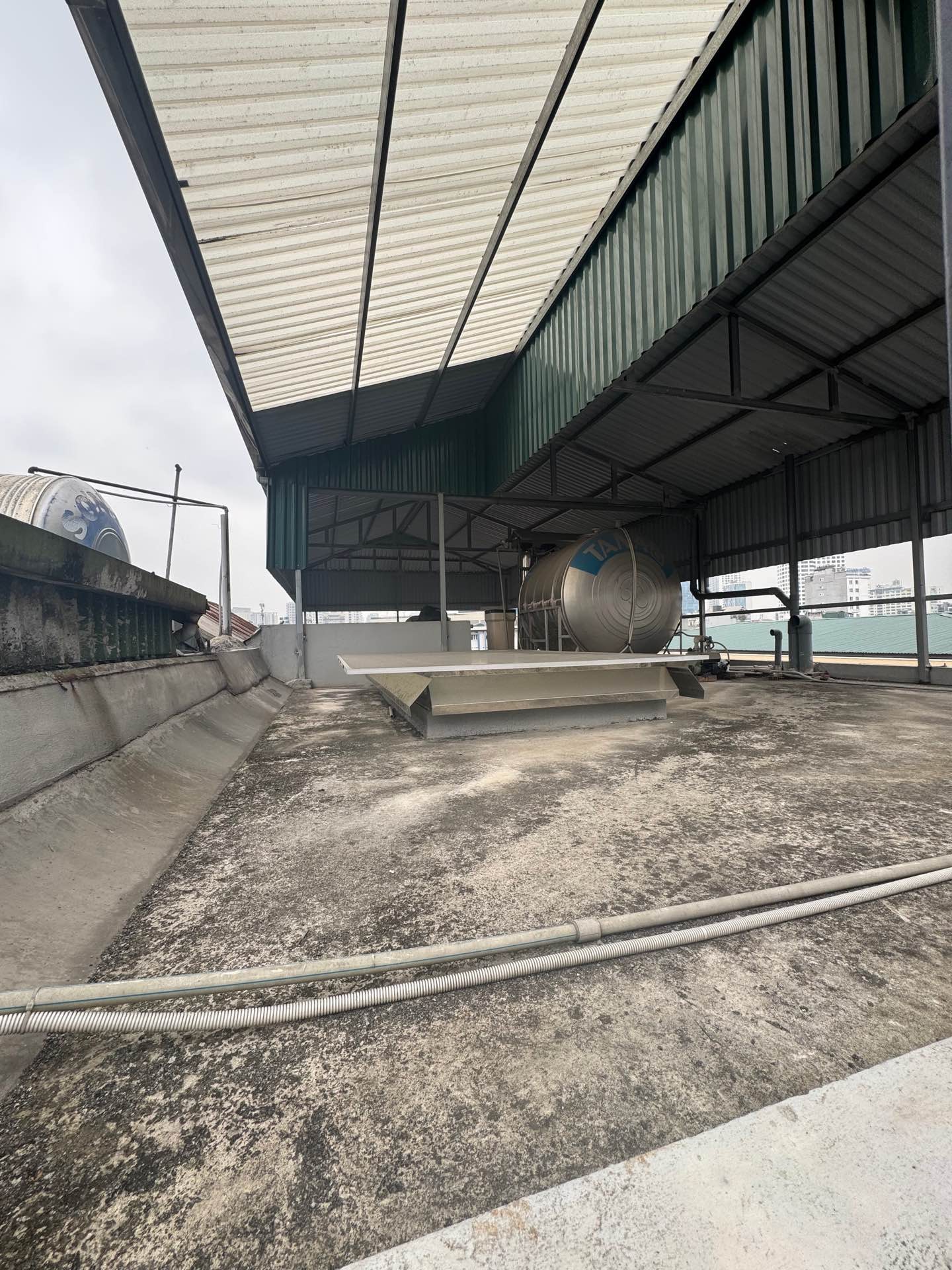 Bán nhà Nguyễn Công Hoan - diện tích 97.3m2 6 tầng - Ô TÔ VÀO NHÀ - giá 36 tỷ