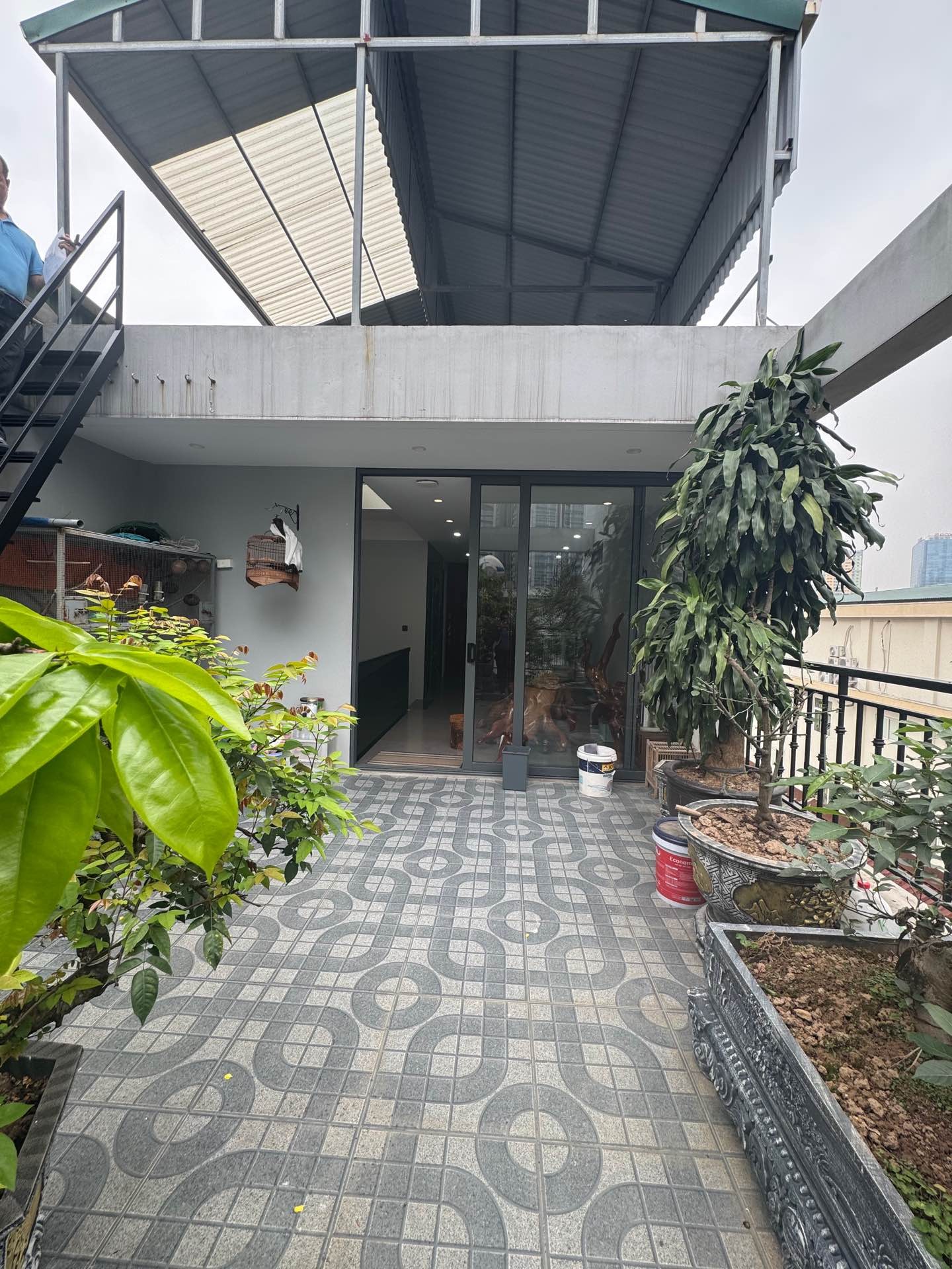 Bán nhà Nguyễn Công Hoan - diện tích 97.3m2 6 tầng - Ô TÔ VÀO NHÀ - giá 36 tỷ