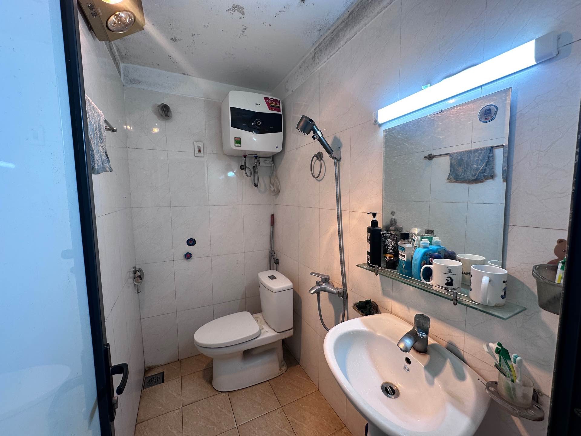 Bán nhà Bạch Đằng - diện tích 45m2 4 tầng - Ngõ thông ba gác phóng - giá 9,5 tỷ