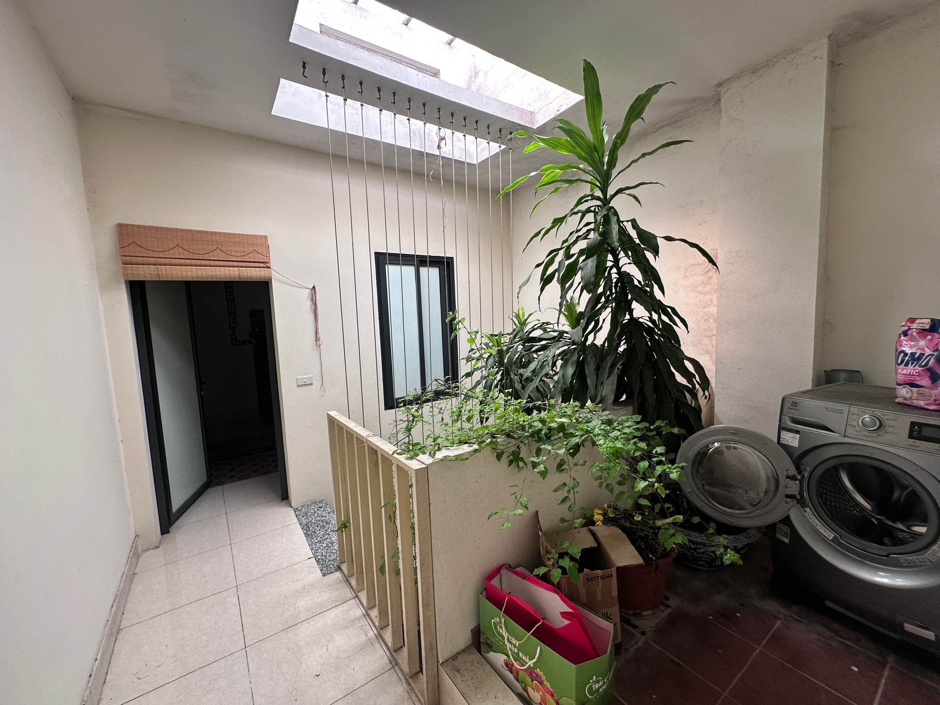 Bán nhà Bạch Đằng - diện tích 45m2 4 tầng - Ngõ thông ba gác phóng - giá 9,5 tỷ