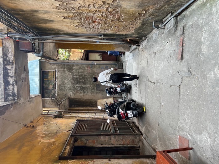 Bán nhà Quán Sứ - diện tích 170m2 3 tầng - Biệt thự C1 ngay giữa ngã tư - giá 60 tỷ