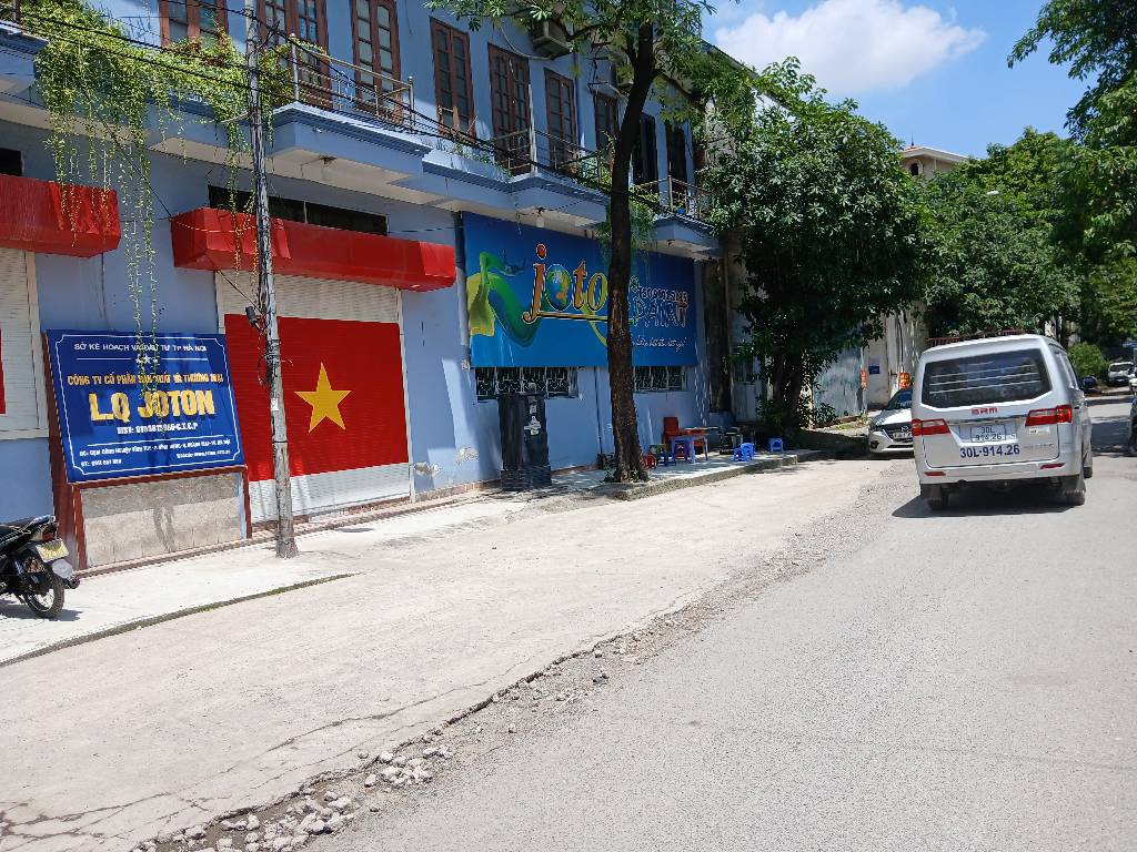 Bán nhà Lĩnh Nam - diện tích 30m2 2 tầng - Ô tô đỗ gần - giá 2,4 tỷ