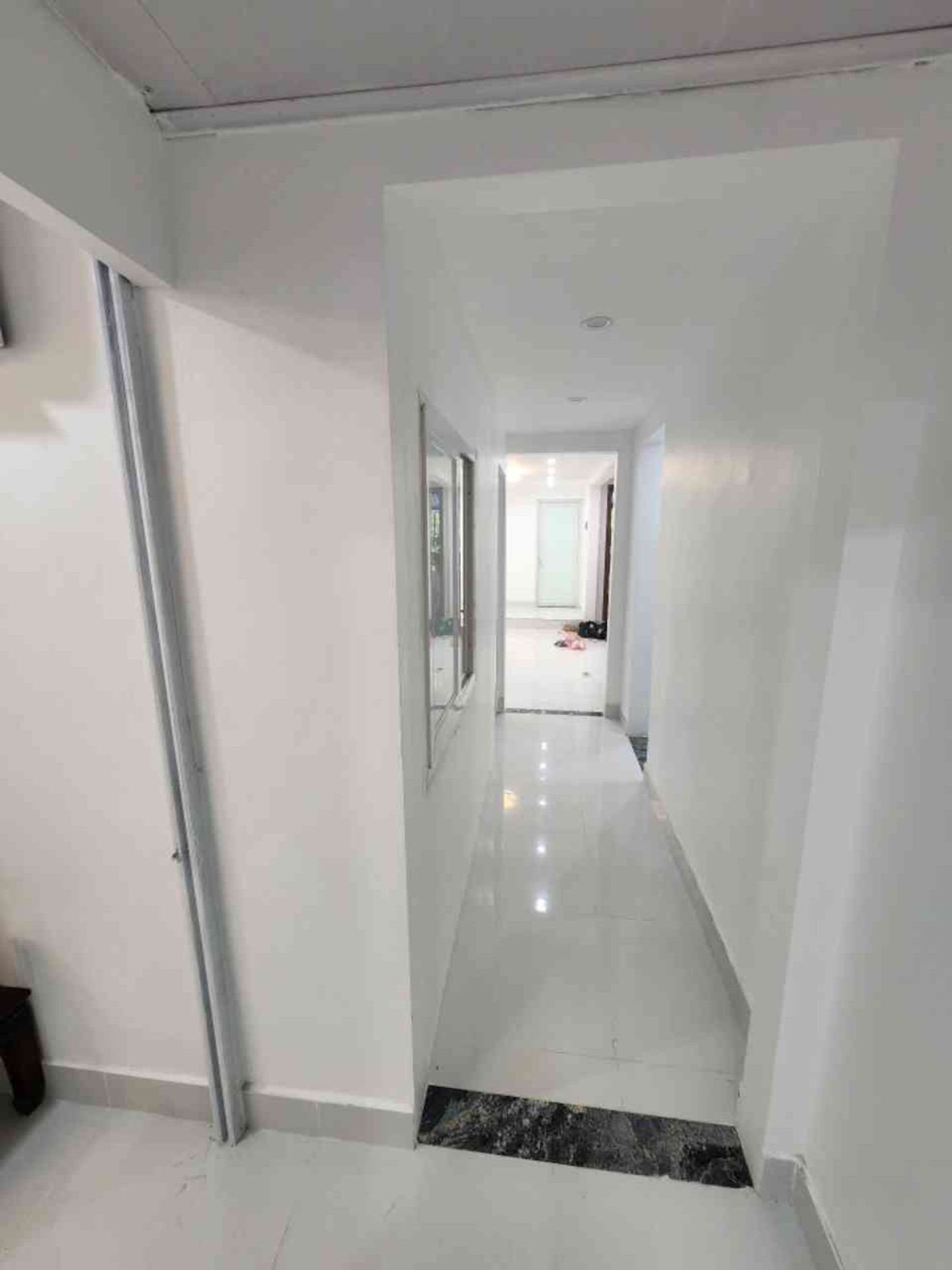 Bán nhà Nguyễn Hiền - diện tích 85m2 1 tầng - Lô góc thoáng sáng - giá 5 tỷ